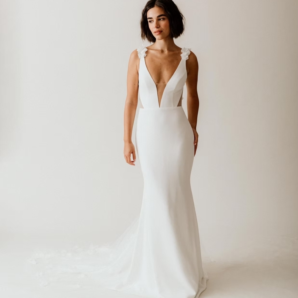 ANAIS ANETTE JADE WEDDING DRESS